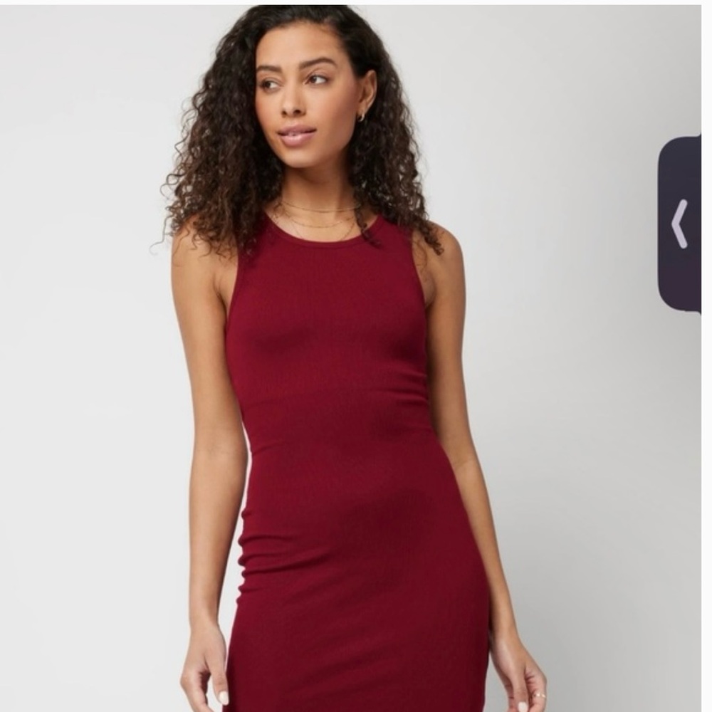 NWT LSPACE BASICS RYAN DRESS CABERNET RED - MEDIUM
